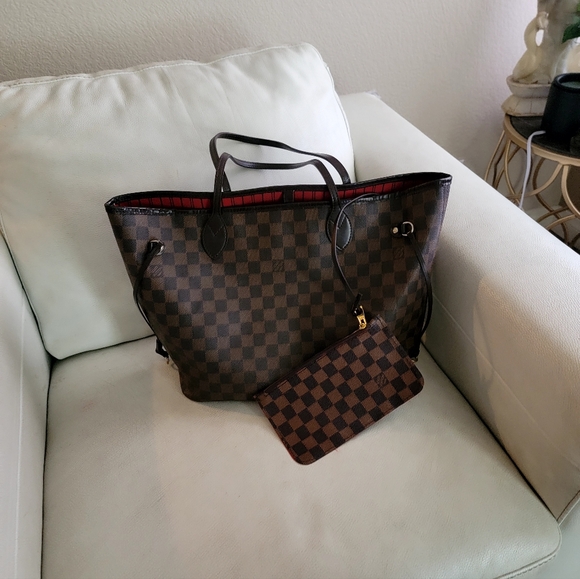 Authentic Louis Vuitton Damier neverfull - Picture 14 of 16